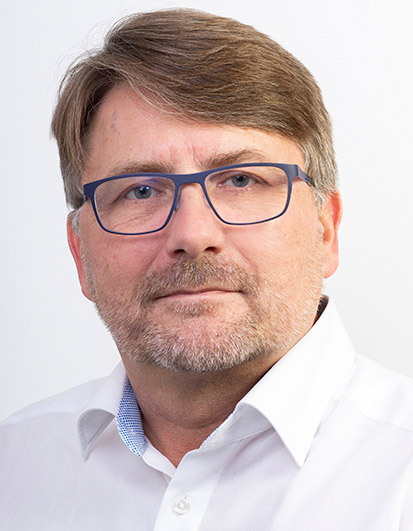 Dr. Uwe Ritzel
